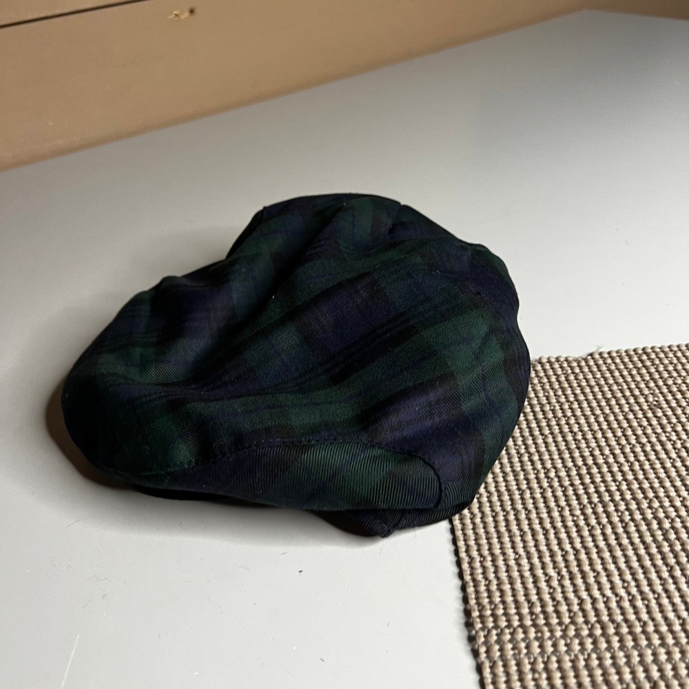 Tartan Tweeds Black Watch Plaid Flat Cap Made in Scotland Green Navy Large 7 1/4 - Picture 5 of 6